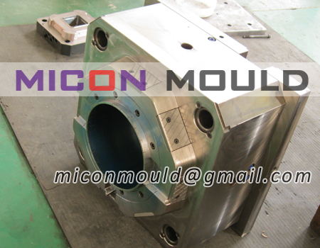 bucket mould maker