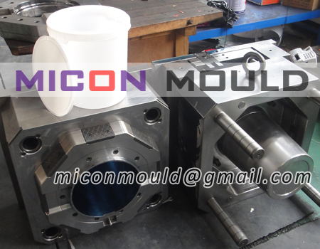 bucket mould maker